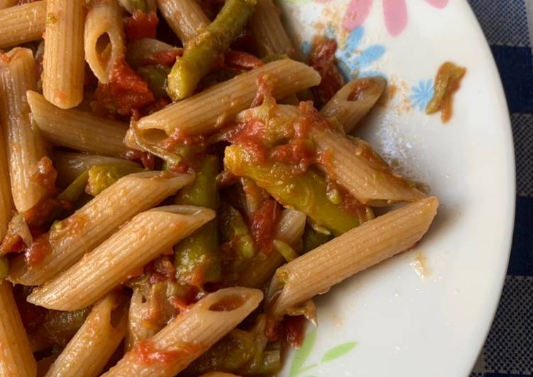 Penne con asparagi