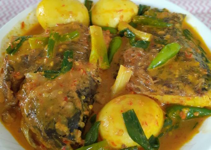 Gulai Ikan Gurami Pedas