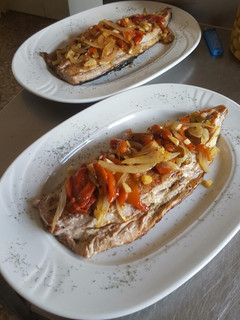 Una foto de Bonito en salsa agridulce