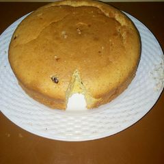 A picture of Pineapple cake.