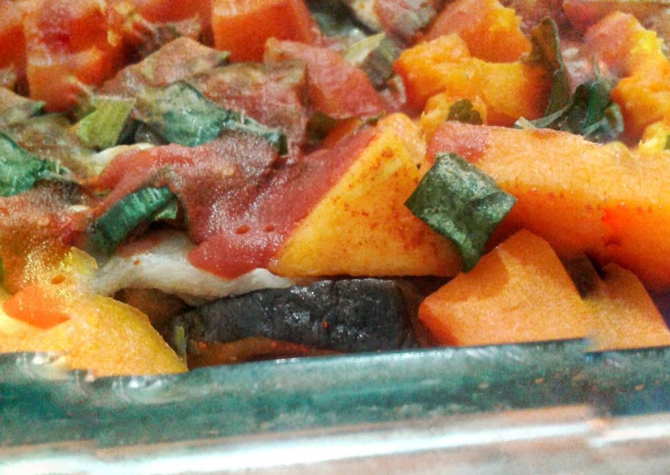 Colchón de vegetales con merluza