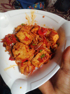 Awara da sauce ainihin hoton girkin