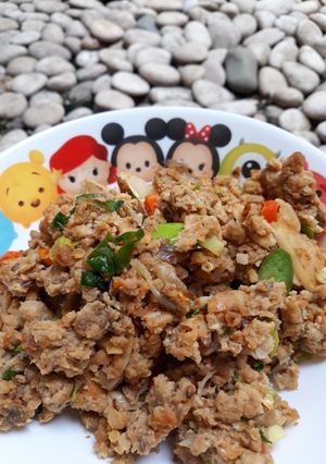 Foto resep Tumis Oncom Pete Pedes (mudah & sederhana)