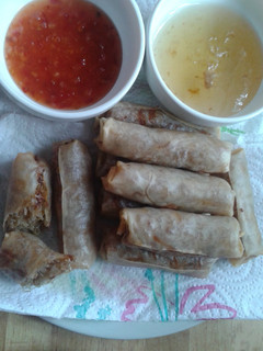 A picture of Thai spring rolls.