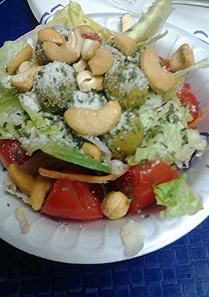 A picture of Salad, natural.