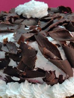चॉकलेट केक (Chocolate Cake Recipe in Hindi) रेसिपी मुख्य फोटो