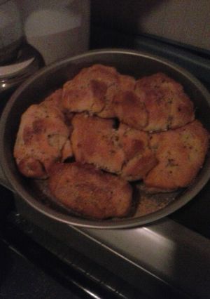 A picture of Pizza crescent rolls.