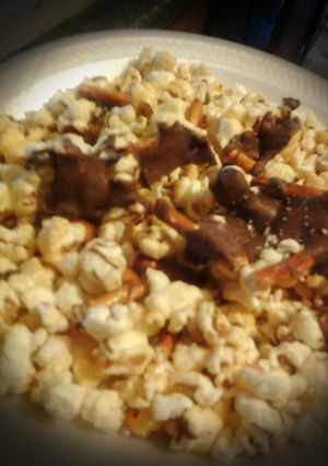A picture of Chocolate covered pretzel popcorn!!.