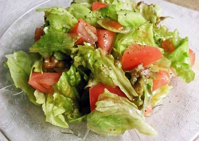 Steps to Prepare Award-winning Deli-Style Lettuce and Tomato Salad