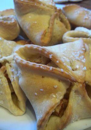 A picture of Apple - Pie Pockets.