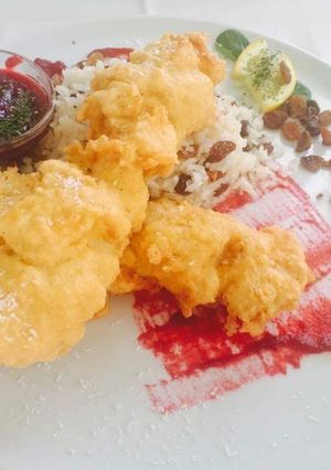 Ananászos csirkemell kókuszköntösben, mazsolás rizzsel, céklapürével recept fotója