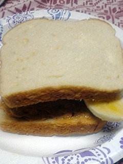 A picture of Banana sandwich.