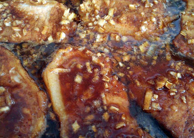 How to Make Speedy Sweet &#39;n Sour Pork Chops