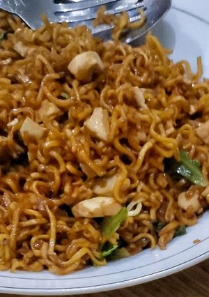 Foto resep Mie Goreng Telur Asin
