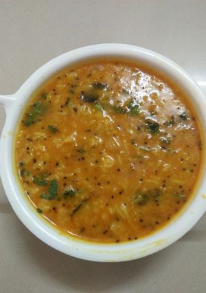 વઘારેલા દાળભાત રેસીપી મુખ્ય ફોટો