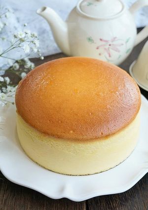 A picture of Perfect Japanese Soufflé Cheesecake (No Cracks!).