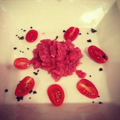A picture of Veal Tartare.
