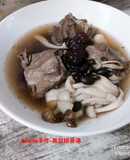 黑豆排骨湯
