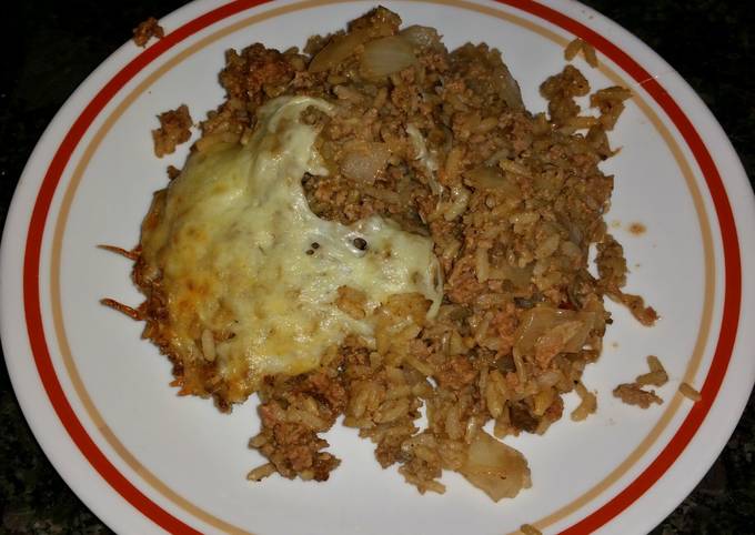 Simple Way to Make Homemade Super Easy Ground Beef &amp; Rice Casserole