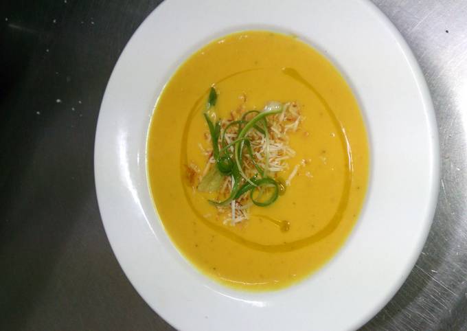 Easiest Way to Make Quick Creamy gingered Kumara (sweet potato) soup with toasted coconut