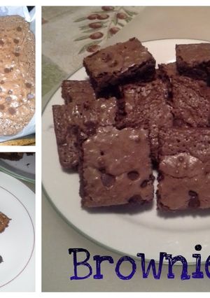 A picture of Chewy Fudge Brownies.
