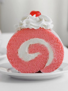 A picture of Pink Red velvet Rouland Cake.