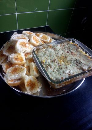 A picture of Cheesy Chicken Lasagna.
