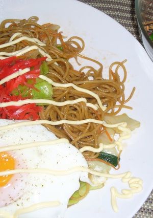 A picture of A Must-try Recipe for People Living Overseas!! Yakisoba (Stir-Fried Noodles) Using Pasta.