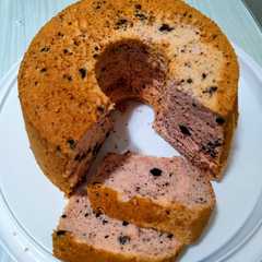 รูปของ Strawberry Oreo chiffon cake