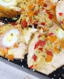 Pollo relleno con arroz y huevo