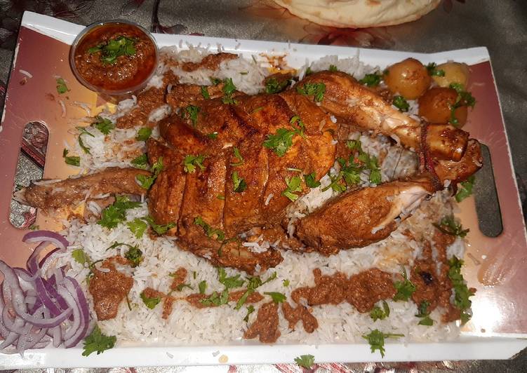 Desi Murgh musalam with rice platter😋😋😋😋