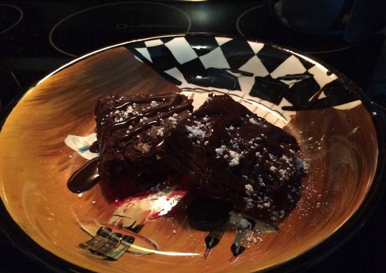 Recipe of Award-winning Flourless Chocolate Rum Cake with Chocolate Rum Glaze