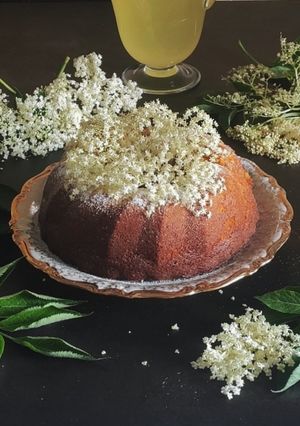 Foto di Torta di Sambuco e Mandorle