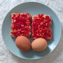 A picture of Soft Boiled Eggs.