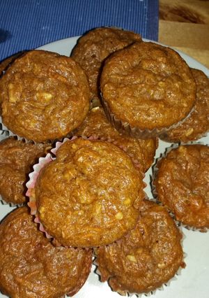 A picture of Pineapple carrots muffins.