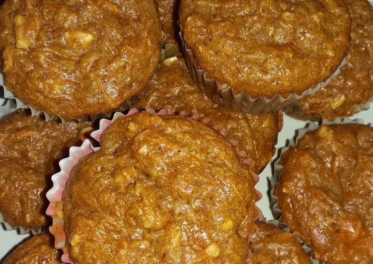 Pineapple carrots muffins