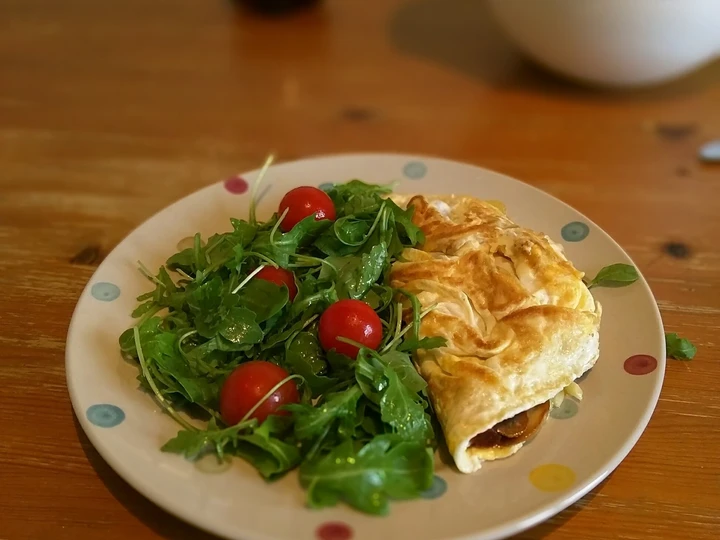 Easy Steps to Prepare Coconut oil cheese and ham omelette the So Delicious You can take Joss in your mouth
