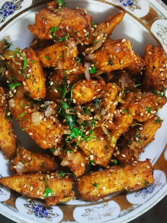 A picture of Crispy Chilli Babycorn.