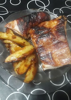 Una foto de Colita de cuadril al horno con papas