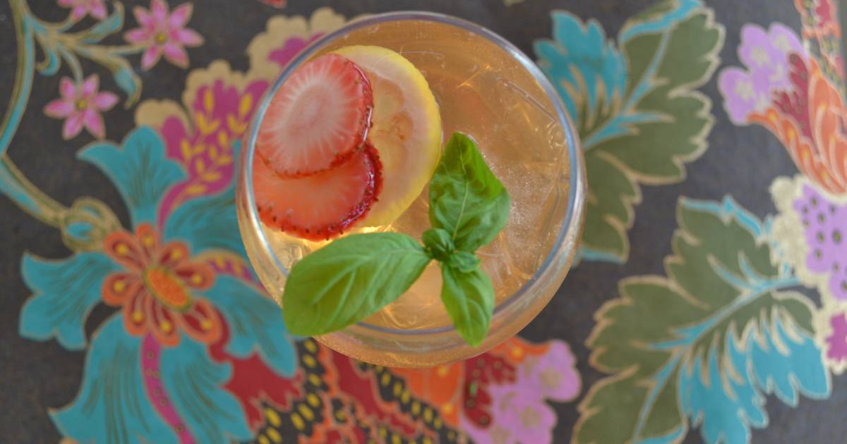 White Basil Berry Sangria