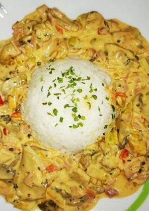 Gyors sonkás-gombás ragu rizzsel recept fotója