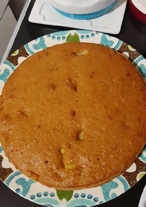 A picture of Carrot pineapple cake.
