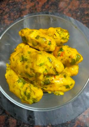 A picture of Cornmeal Muthiya.