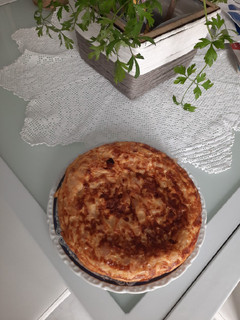 Una foto de Tortilla de cebolla morada