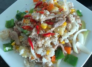 Hình của món Cơm xào rau củ thịt heo.