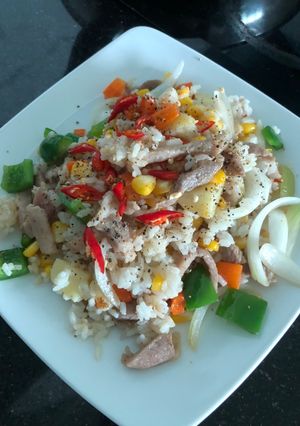 Hình của món Cơm xào rau củ thịt heo.
