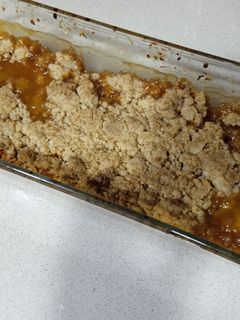 Una foto de Crumble de nísperos
