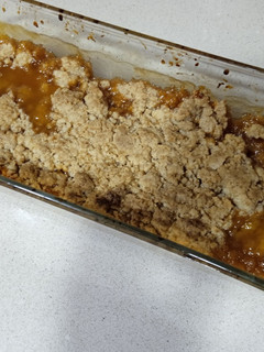 Una foto de Crumble de nísperos