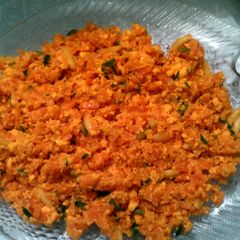 A picture of carrot sweet dish ghajar ka halwa.