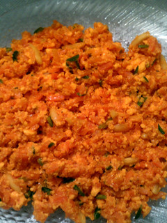 A picture of carrot sweet dish ghajar ka halwa.